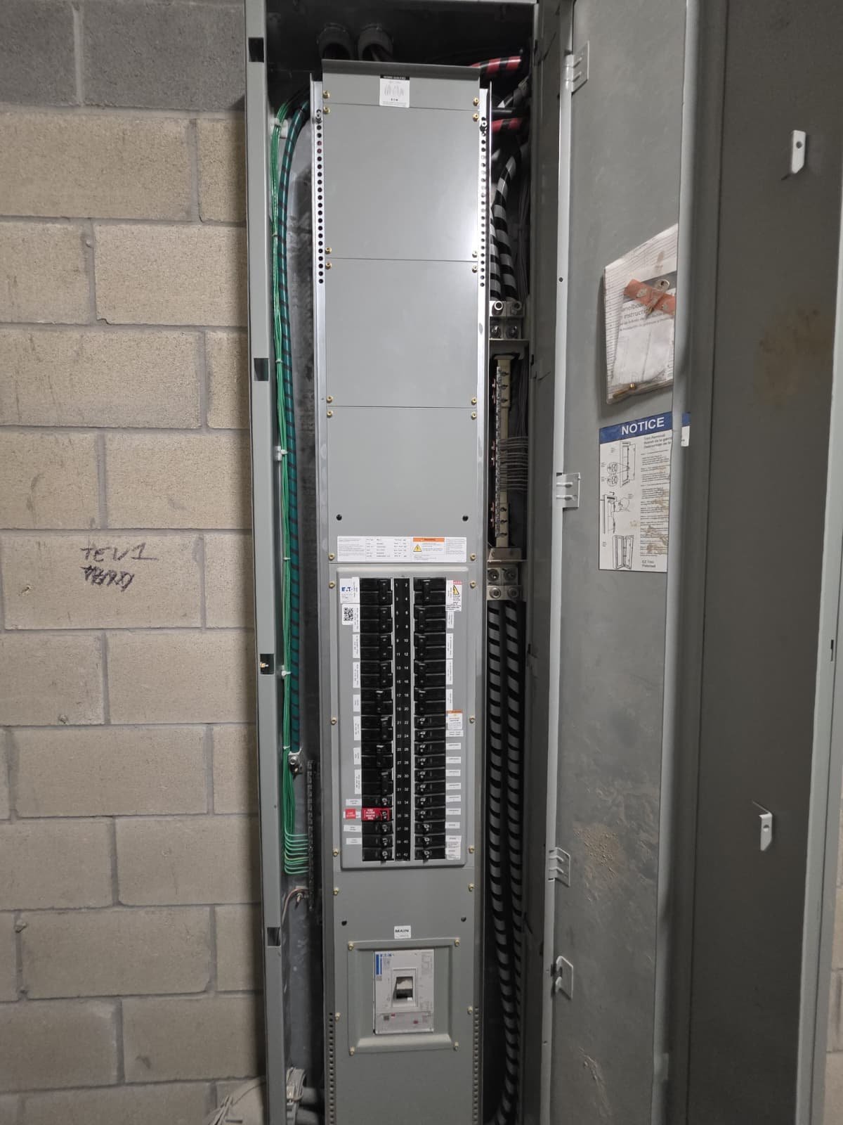 WM Electric project photo 18